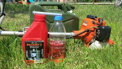 Breed Oil With Gasoline For Lawn Mowers