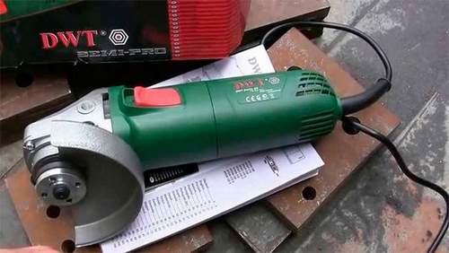 how to change brushes for angle grinder