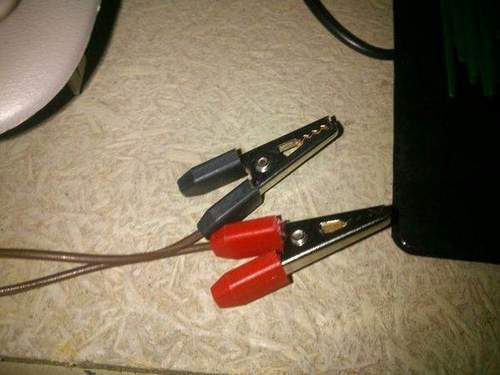 How to Charge a Screwdriver If There Is No Charger