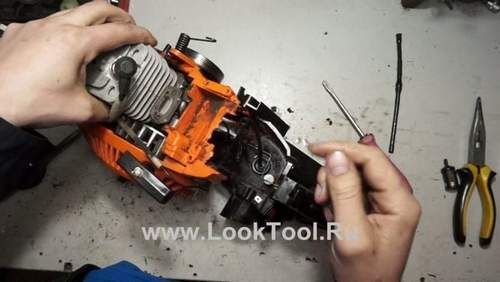 How to Remove a Gas Tank from a Chinese Chainsaw