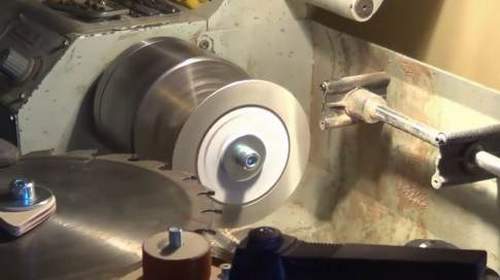 How To Sharpen A Band Saw On A Machine Tool