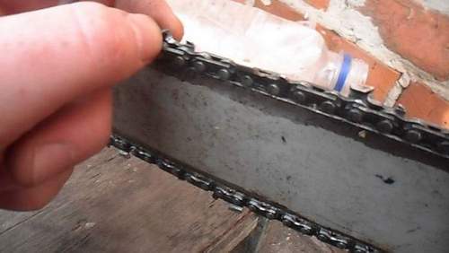 how to sharpen a chain of a chainsaw manually