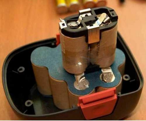 how to store a screwdriver battery