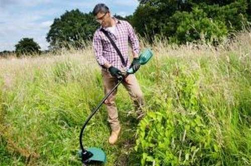 how to turn on the grass trimmer