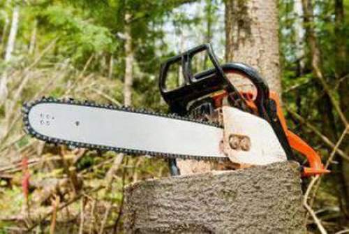 What should be a chain tension on a chainsaw