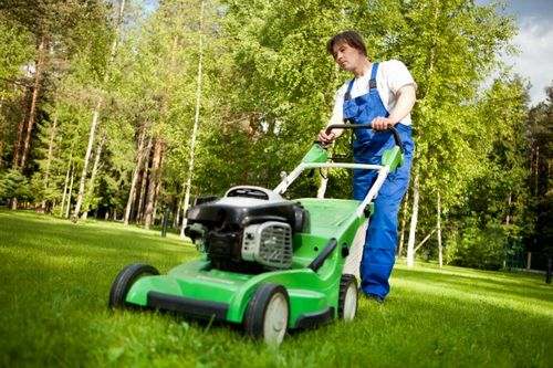 Can mow trimmer in rain