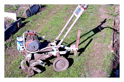 How To Properly Assemble A Cultivator On A Tiller