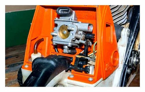 How To Clean The Carburetor Of A Stihl 180 Chainsaw