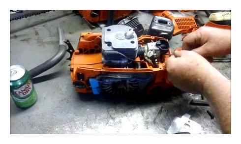 adjusting, carburetor, husqvarna, chainsaw