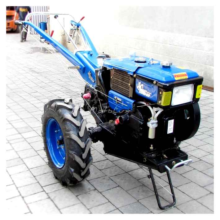 Diesel single axle tractor
